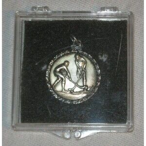 Field Hockey Medal 1971 Champs 25.3mm Diameter Art Deco Medallion Girls Charm